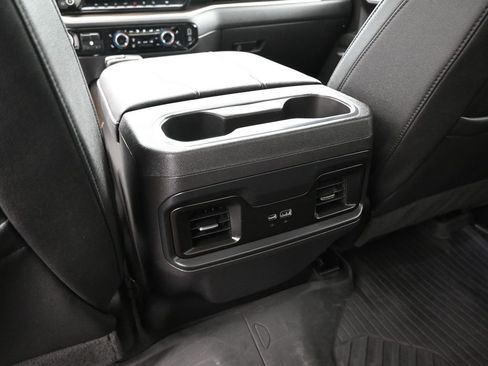 Used 2024 Chevrolet Silverado 1500 LT Trail Boss w/ LT Trail Boss Premium Package image 21