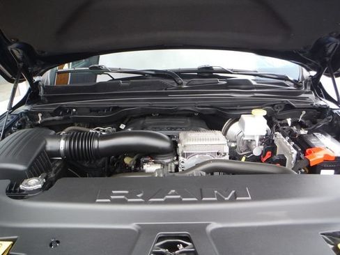 Certified 2021 RAM 1500 Big Horn AWD/4WD image 12