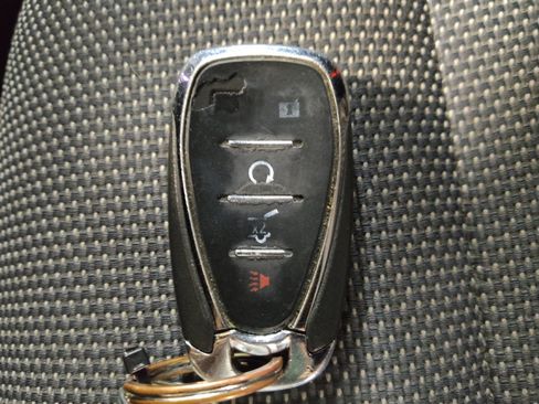 Used 2019 Chevrolet Traverse LT FWD image 32