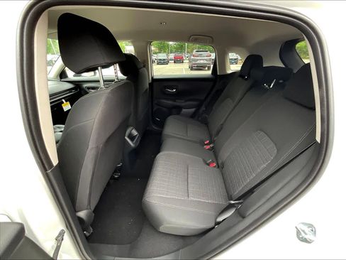 New 2026 Honda HR-V LX image 15