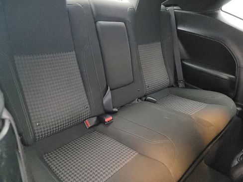 Used 2019 Dodge Challenger SXT RWD image 19