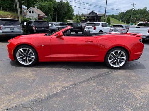 Used 2022 Chevrolet Camaro LT w/ RS Package RWD image 3