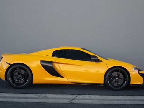 Used 2015 McLaren 650S Spider Convertible 2D image 8