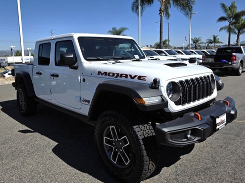 New 2026 Jeep Gladiator Mojave AWD/4WD image 6