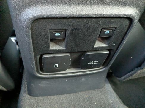 Used 2023 Ford Bronco Big Bend w/ Sasquatch Package AWD/4WD image 16