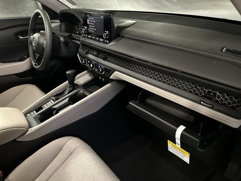 Used 2024 Honda Accord LX image 53