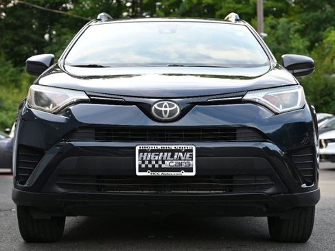 Used 2017 Toyota RAV4 LE w/ Carpet Mat Package AWD/4WD image 8