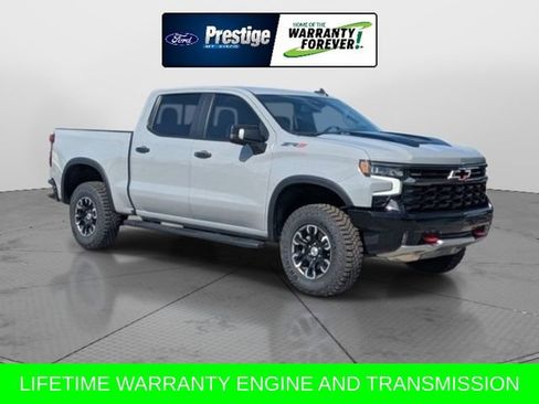 Used 2025 Chevrolet Silverado 1500 ZR2 AWD/4WD image 1