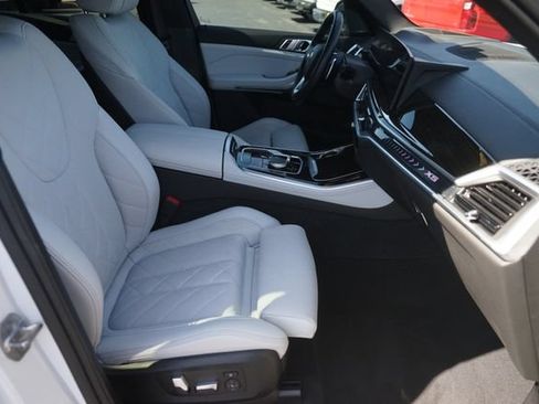 Used 2024 BMW X5 sDrive40i w/ Premium Package RWD image 19