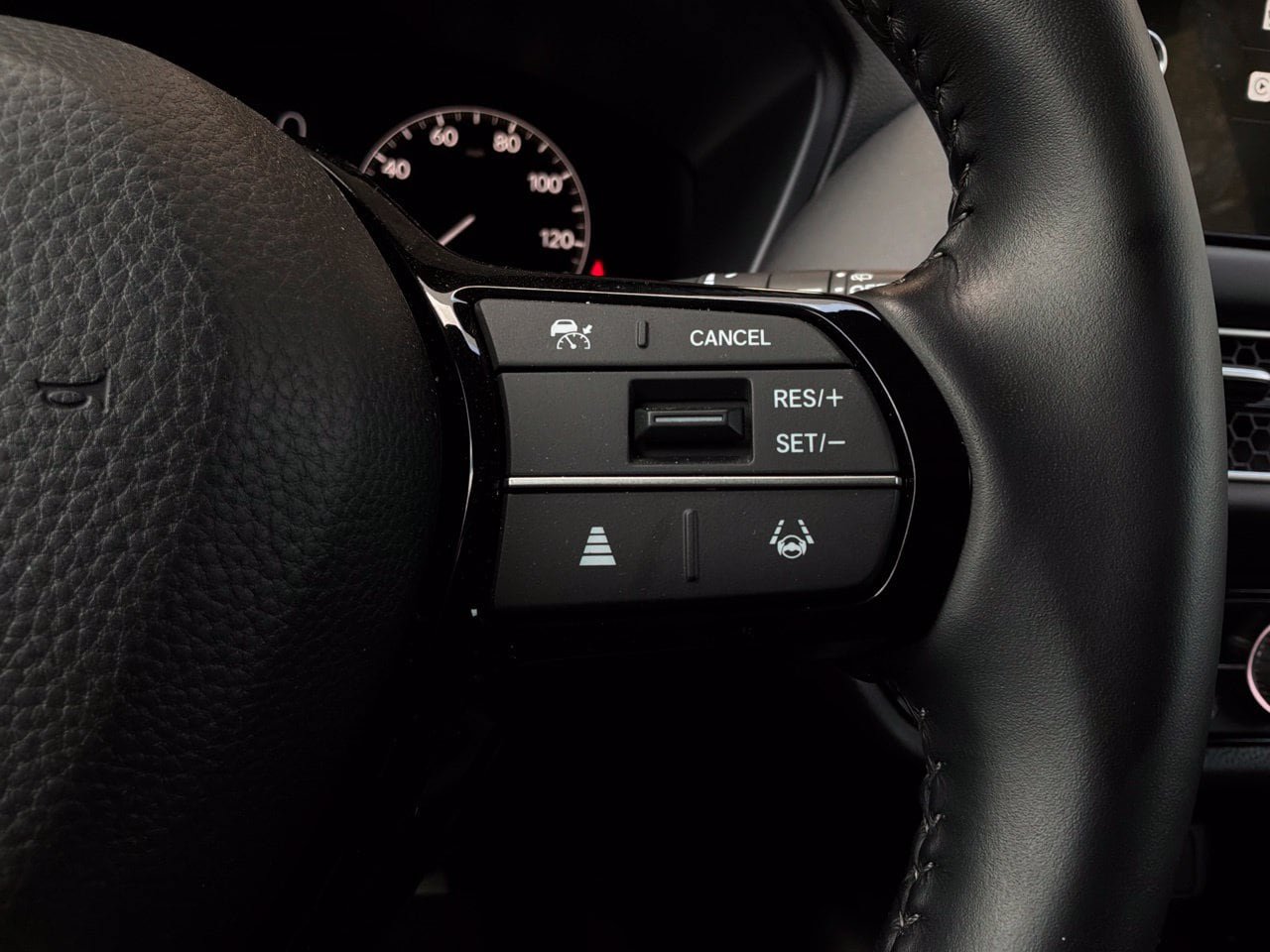 Used 2026 Honda HR-V EX-L image 38