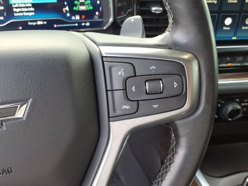 Used 2023 Chevrolet Silverado 1500 LT Trail Boss w/ Convenience Package II AWD/4WD image 32