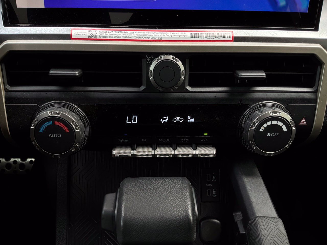 Used 2025 Toyota Tacoma TRD Sport AWD/4WD image 31