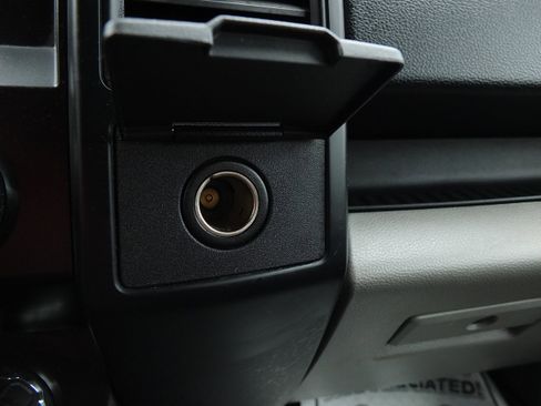 Used 2019 Ford F150 XL w/ Equipment Group 101A Mid AWD/4WD image 24