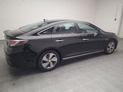 Used 2016 Hyundai Sonata Plug-In Hybrid image 10