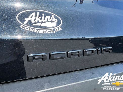 Certified 2023 GMC Acadia SLE w/ Driver Convenience Package image 18