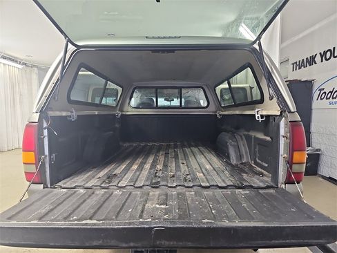 Used 2003 Chevrolet Silverado 2500 LS image 15