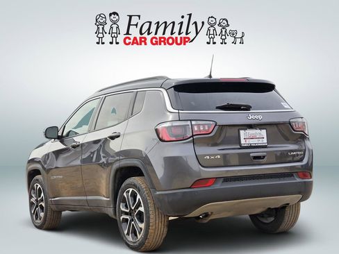 Used 2024 Jeep Compass Limited image 3