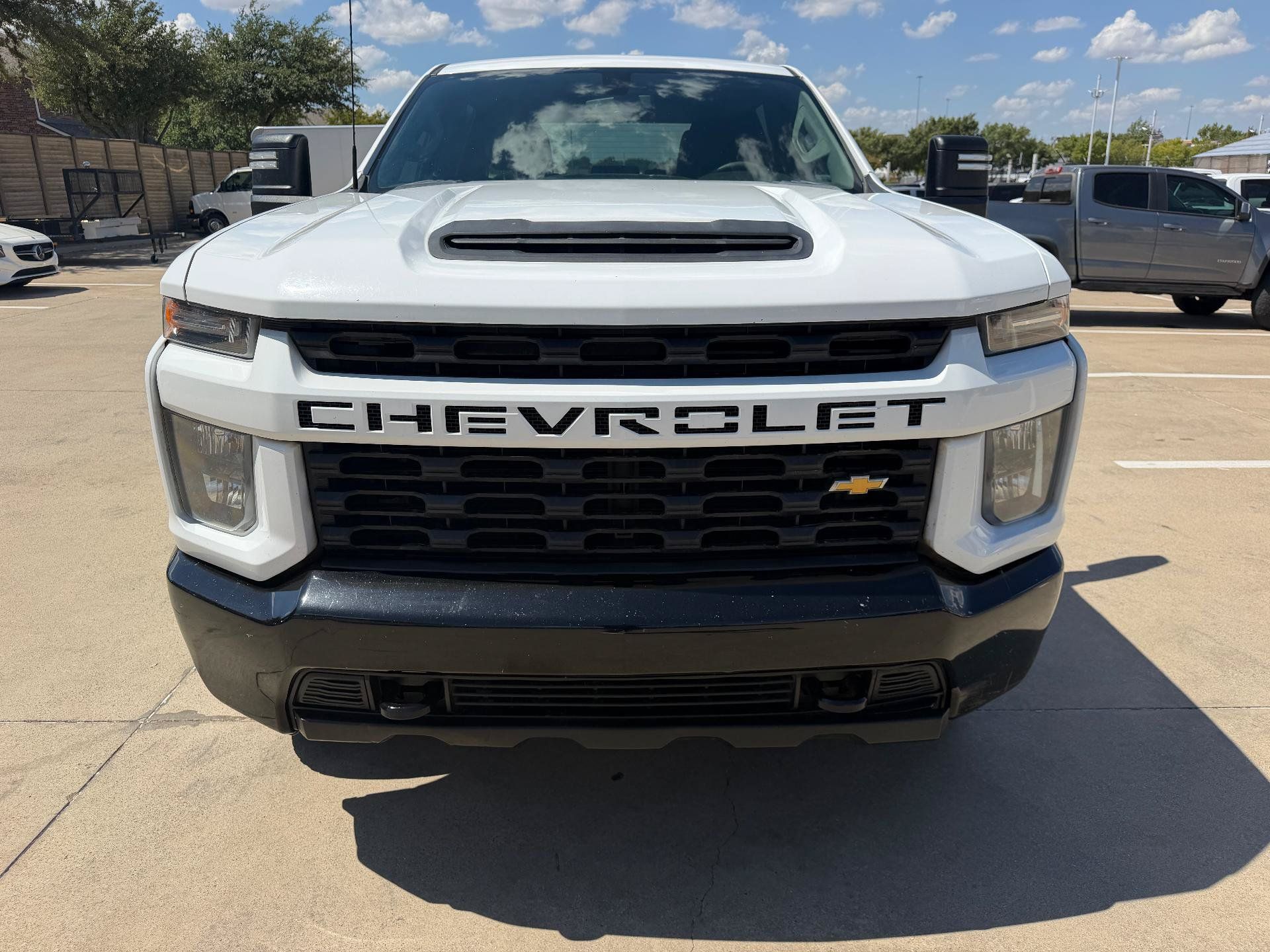Used 2022 Chevrolet Silverado 2500 Custom w/ Custom Convenience Package AWD/4WD image 7