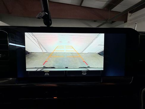 Used 2022 Chevrolet Silverado 1500 RST image 15