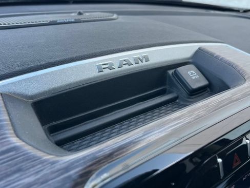 Certified 2020 RAM 1500 Laramie AWD/4WD image 17