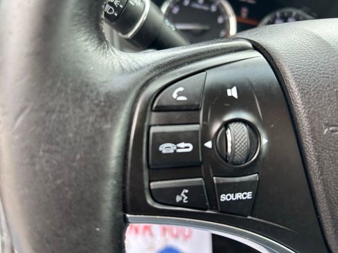 Used 2017 Acura MDX SH-AWD image 22