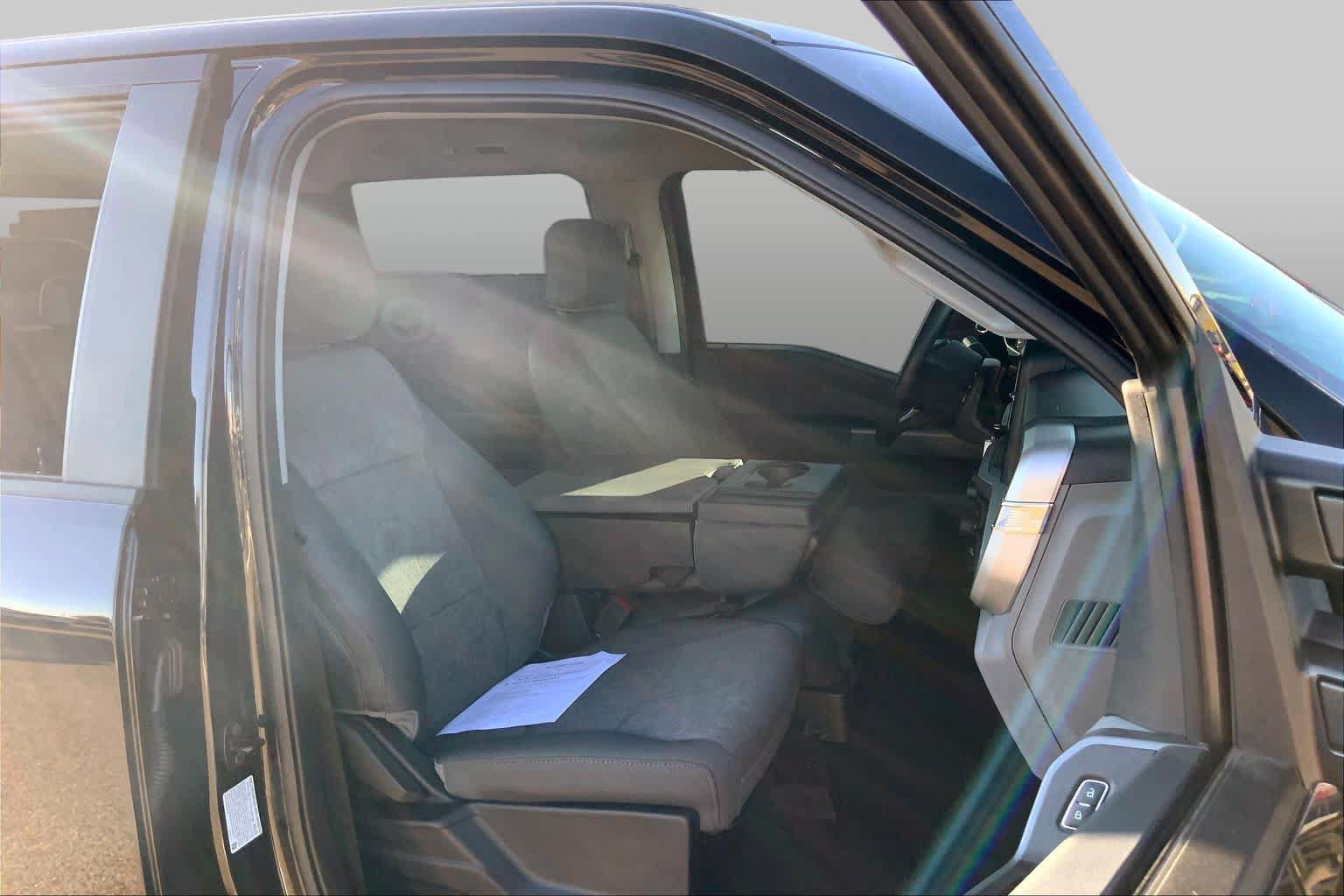 Certified 2026 Ford F350 XL w/ STX Appearance Package AWD/4WD image 9