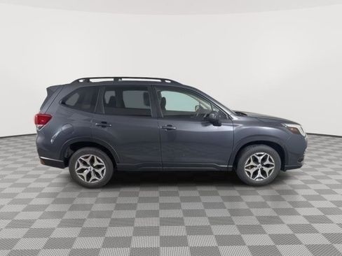 Certified 2023 Subaru Forester Premium image 8