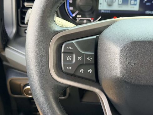 Used 2024 Ford Bronco Big Bend AWD/4WD image 9