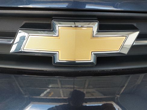 Used 2019 Chevrolet Trax LS w/ Tint and Cruise Package FWD image 31