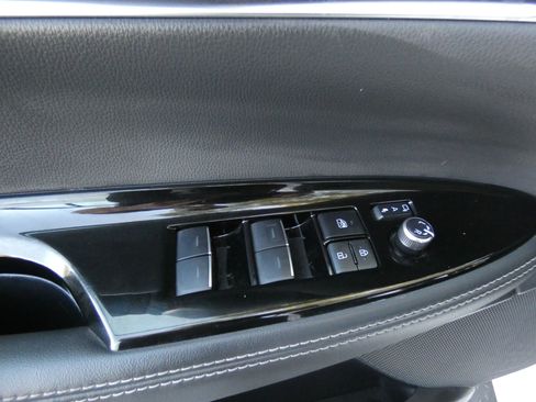 Used 2024 Toyota Mirai w/ Advanced Technology Package image 46