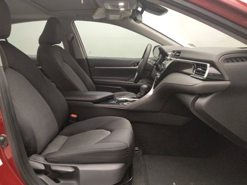 Used 2019 Toyota Camry LE w/ Sunroof Package image 21