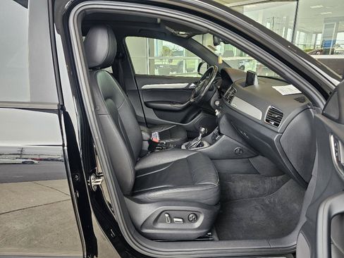 Used 2018 Audi Q3 2.0T Premium AWD/4WD image 12