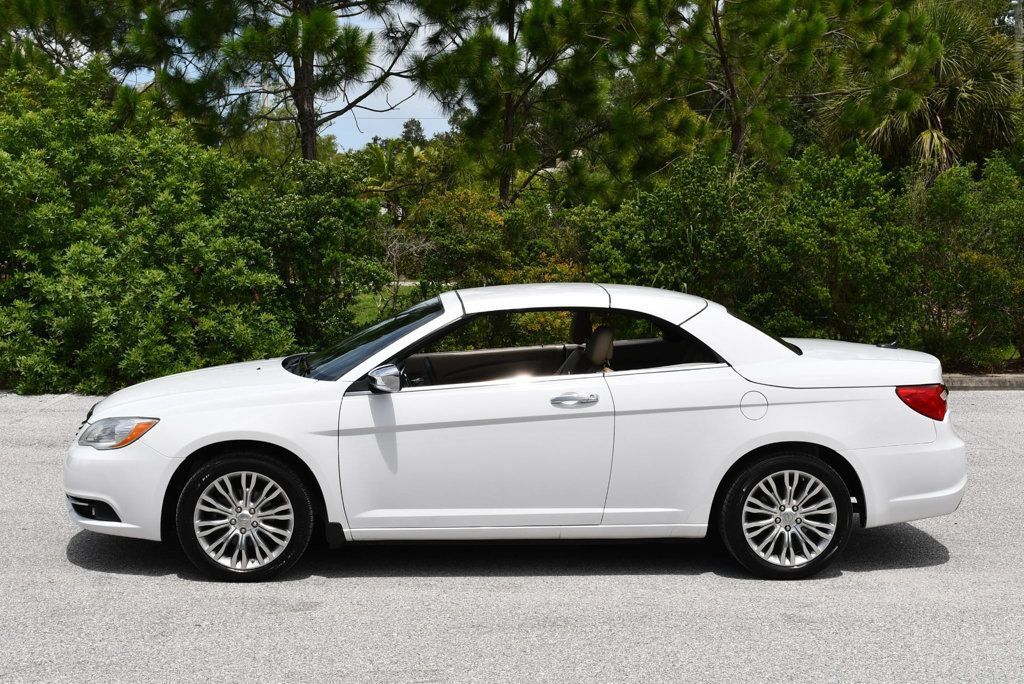 Used 2012 Chrysler 200 Limited FWD image 34
