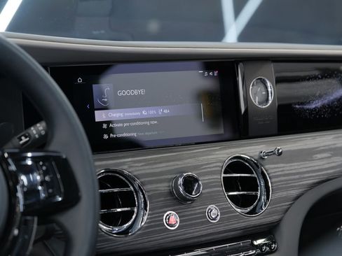 Used 2024 Rolls-Royce Spectre w/ Spectre Launch Package AWD/4WD image 32