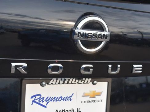 Used 2021 Nissan Rogue S image 15