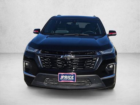Used 2023 Chevrolet Traverse Premier w/ Redline Edition image 2