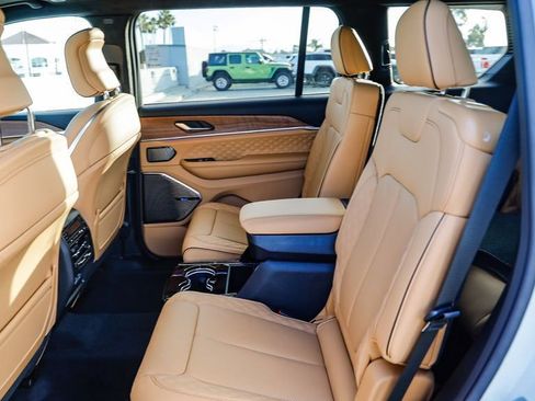 New 2025 Jeep Grand Cherokee L Summit image 22