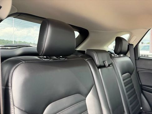 Used 2022 Ford Edge SEL w/ Convenience Package AWD/4WD image 43