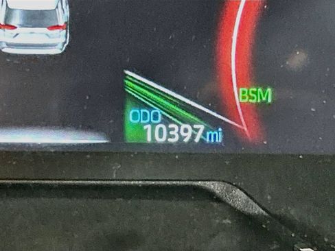 Used 2025 Toyota RAV4 XLE Premium w/ Weather Package AWD/4WD image 10