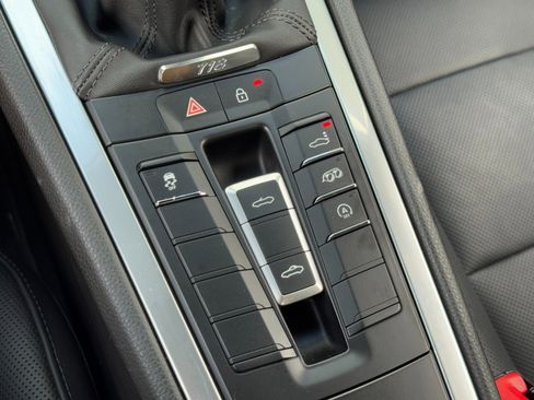 Used 2024 Porsche 718 Boxster image 29