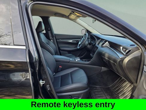 Used 2025 INFINITI QX50 Pure image 19