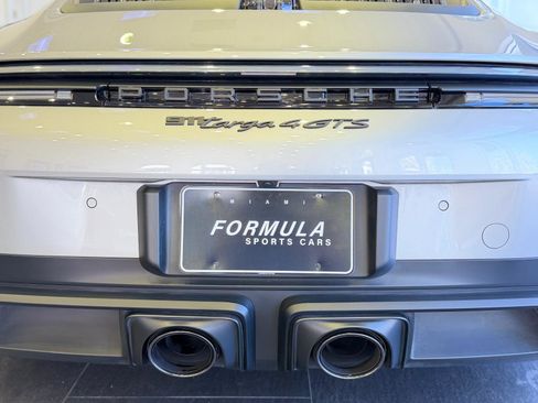 Used 2025 Porsche 911 Targa 4 GTS image 17
