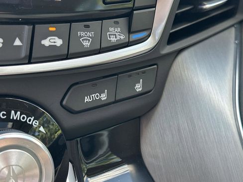 New 2025 Acura TLX w/ Technology Package image 26