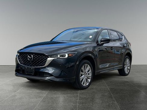 Used 2023 MAZDA CX-5 Signature image 4