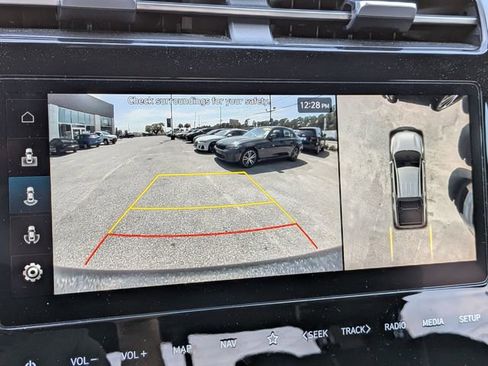 Used 2023 Hyundai Santa Cruz Limited image 22