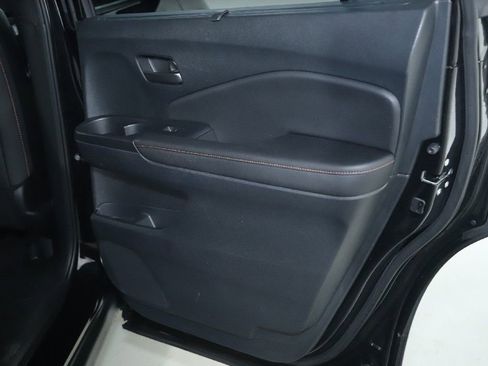 Used 2023 Honda Passport TrailSport image 32