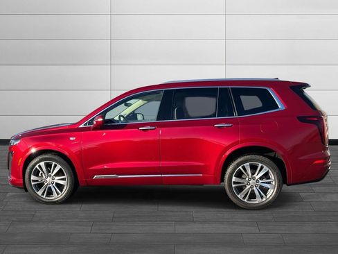 Used 2020 Cadillac XT6 Premium Luxury image 2