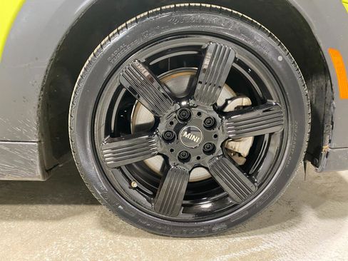 Used 2023 MINI Cooper S image 27