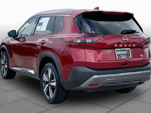 Used 2023 Nissan Rogue SL w/ SL Premium Package FWD image 12