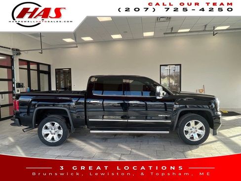 Used 2017 GMC Sierra 1500 Denali w/ Denali Ultimate Package image 8